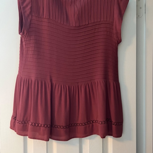 Dull burnt orange shirt - Picture 3 of 4